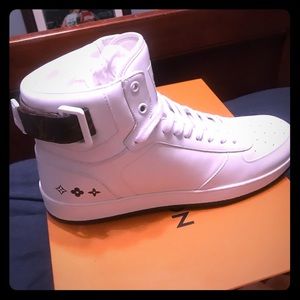 Louis Vuitton’s Rivoli White Sneaker